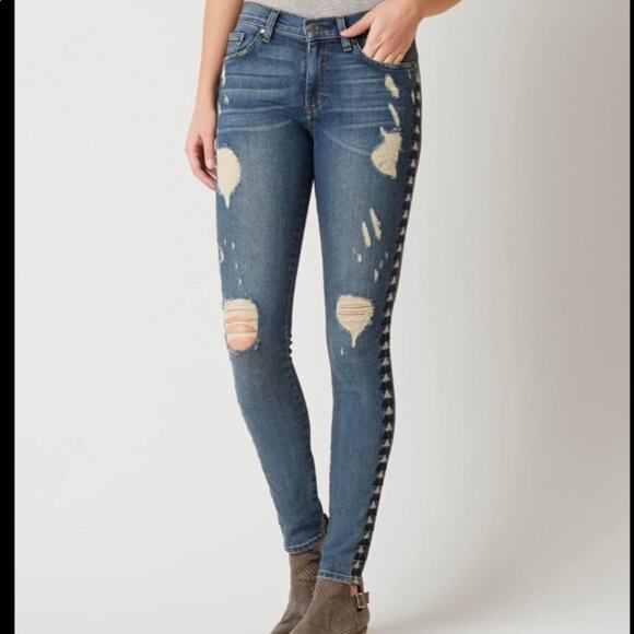 Miss Me Vintage Sophie Triangle Embroidered Stretch Skinny Distressed Jeans - Picture 1 of 9